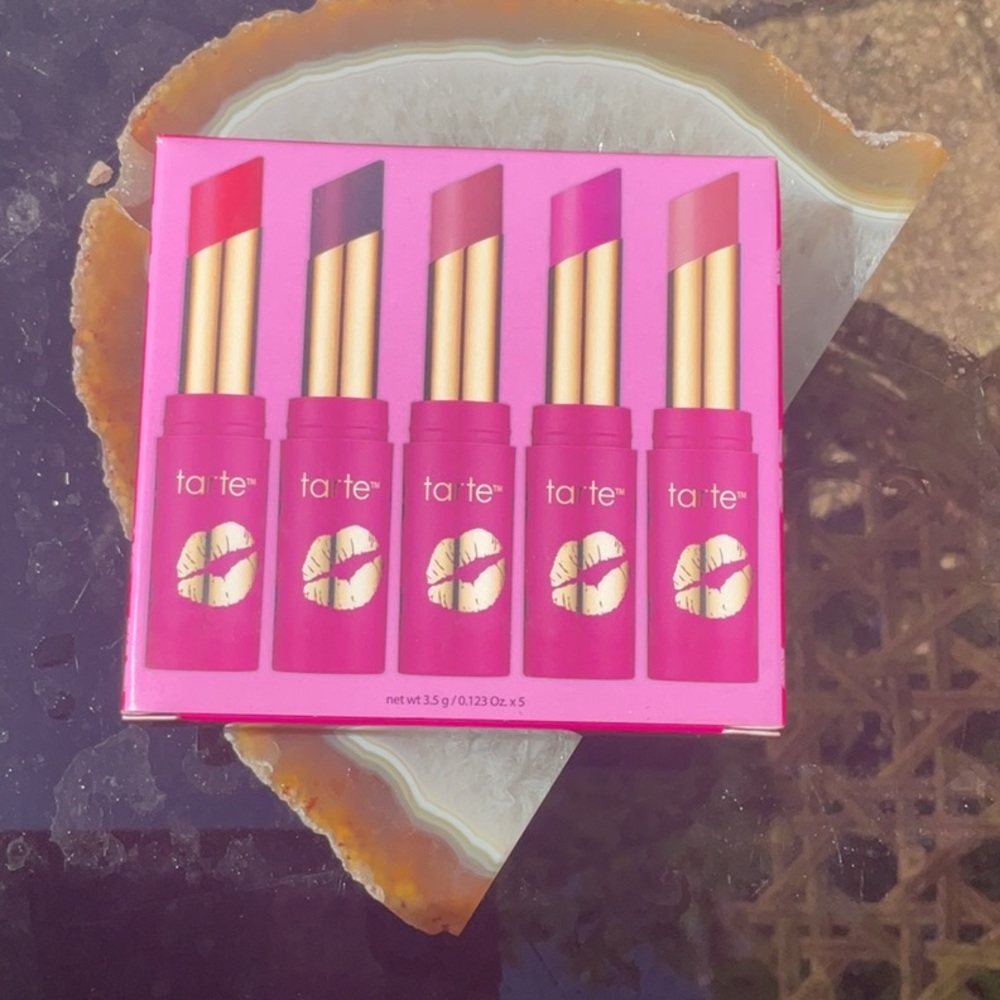 Tarte Kisses & Kindness LipSet